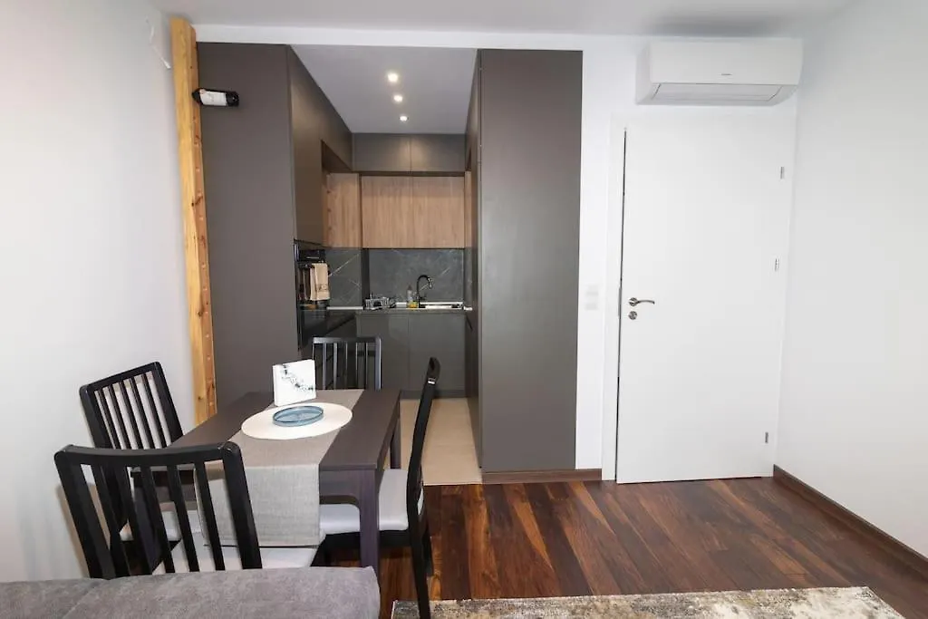 Georgi'S 1 Bedroom Quiet Apartment With Garage 索菲亞