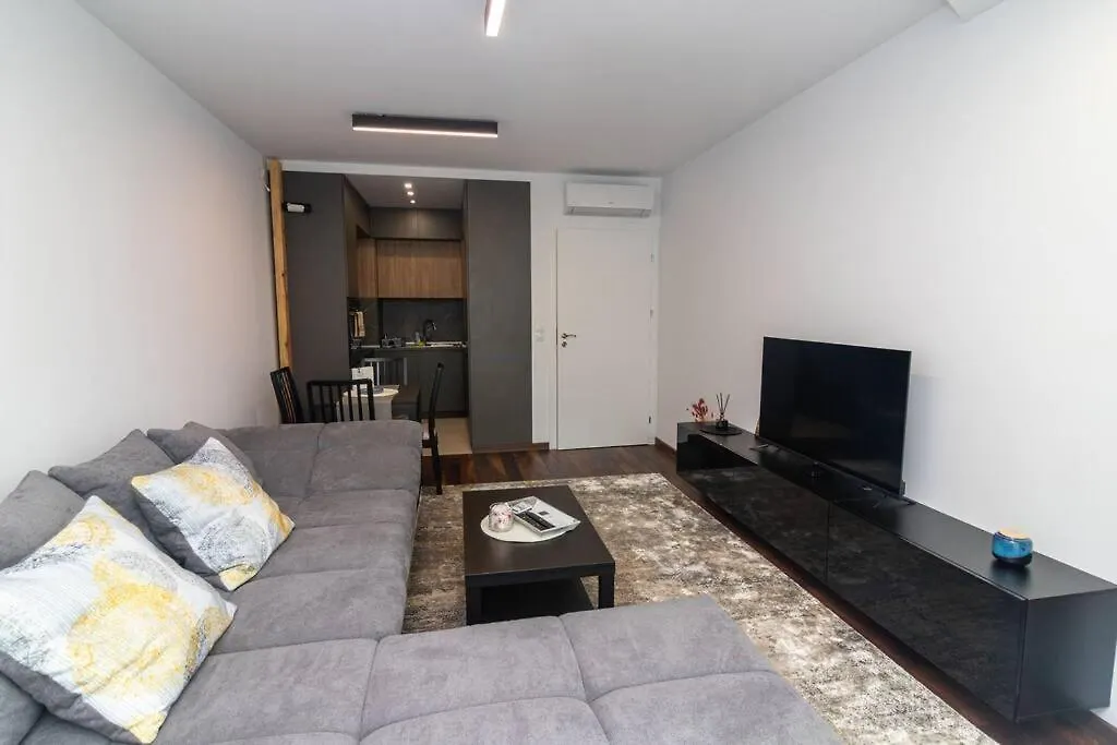Georgi'S 1 Bedroom Quiet Apartment With Garage 索菲亞 保加利亚